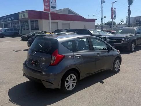 Used 2018 Nissan Versa Note S FWD image 5