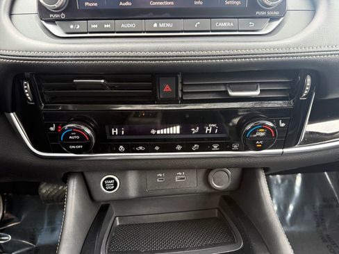 Used 2023 Nissan Rogue SL image 33