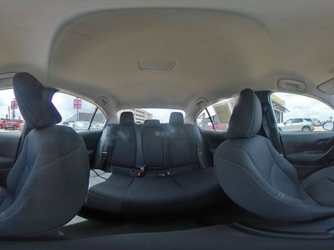 Used 2025 Toyota Corolla LE FWD image 40