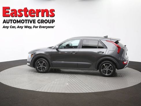 Used 2025 Kia Niro LX FWD image 58