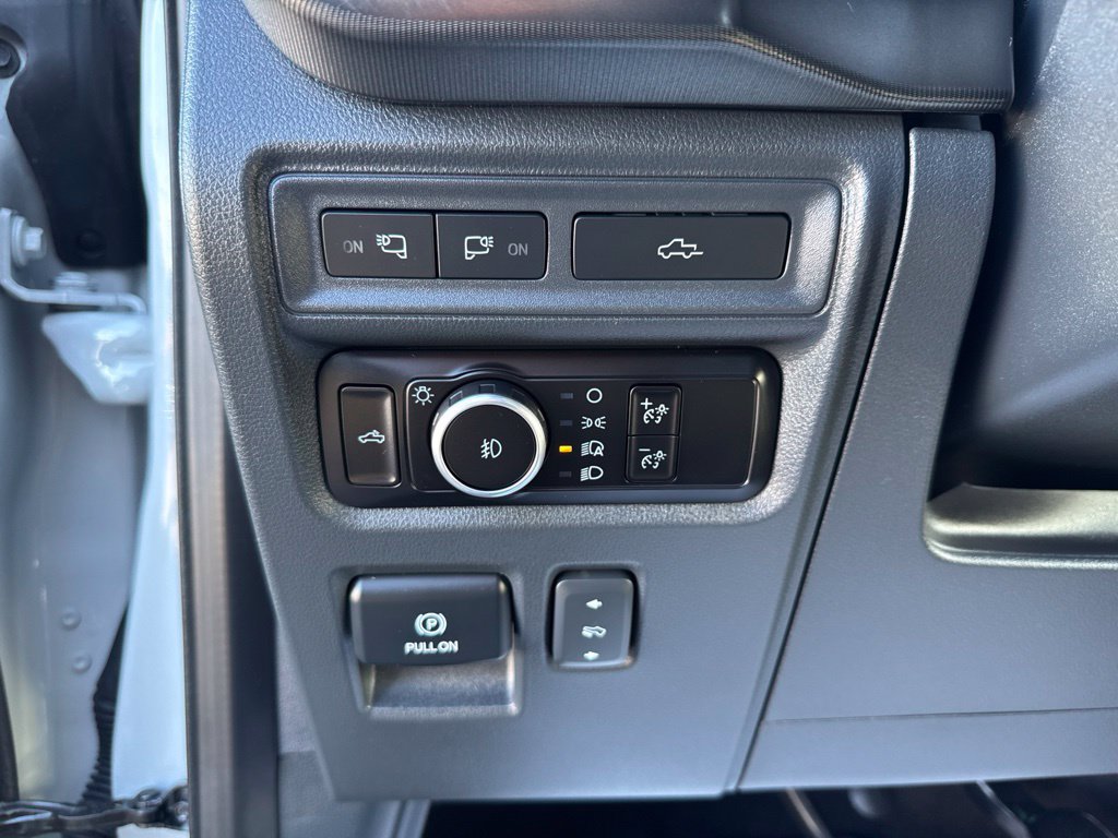 Used 2023 Ford F150 Platinum w/ Equipment Group 701A High AWD/4WD image 25