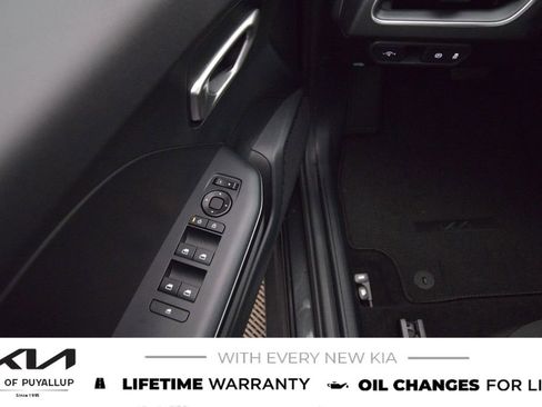 New 2026 Kia K4 LXS image 27