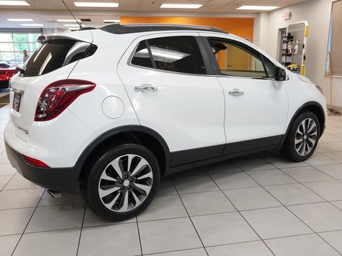 Used 2019 Buick Encore Essence AWD/4WD image 12