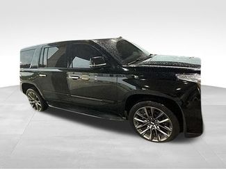 Used 2019 Cadillac Escalade ESV Luxury w/ Escalade Sport Edition RWD video 3