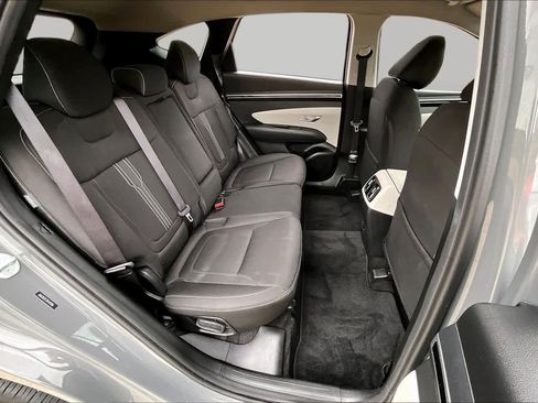 Used 2024 Hyundai Tucson SEL FWD image 17