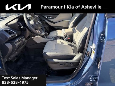 Used 2024 Subaru Forester Premium image 17