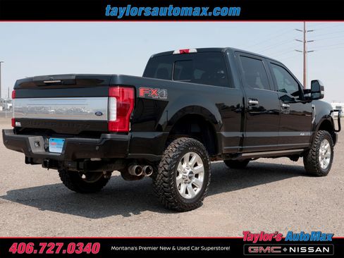 Used 2017 Ford F250 Platinum w/ Platinum Ultimate Package AWD/4WD image 4
