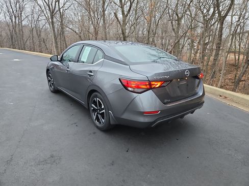 Certified 2025 Nissan Sentra SV w/ Trunk Package image 7