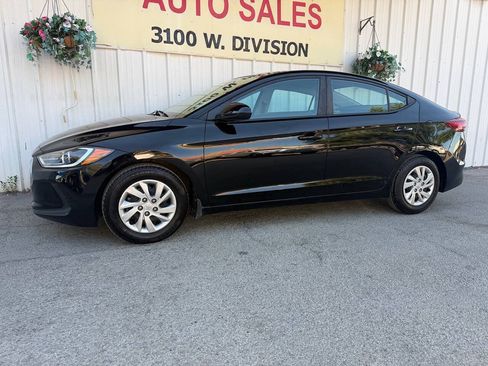 Used 2018 Hyundai Elantra SE FWD image 8