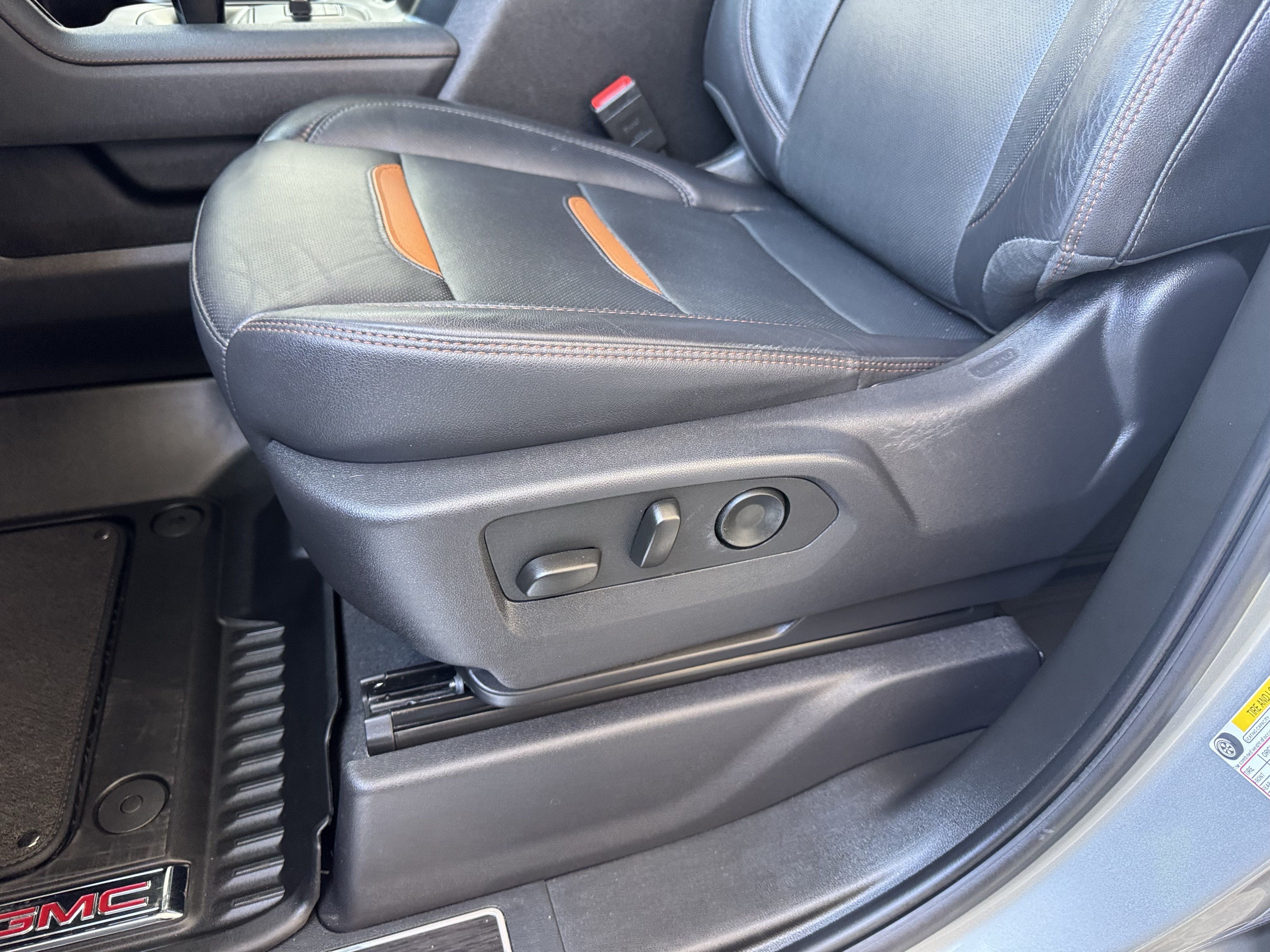 Certified 2025 GMC Sierra 1500 AT4 AWD/4WD image 14