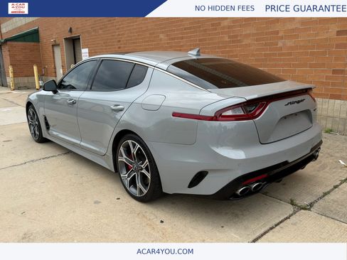 Used 2018 Kia Stinger GT2 AWD/4WD image 5