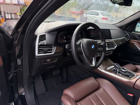 Used 2021 BMW X5 xDrive40i w/ Premium Package 3 AWD/4WD image 18