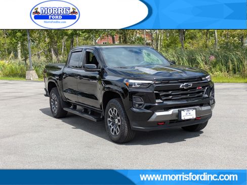 Used 2024 Chevrolet Colorado Z71 w/ Z71 Convenience Package 2 AWD/4WD image 1