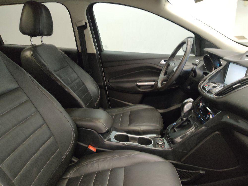 Used 2015 Ford Escape Titanium FWD image 21