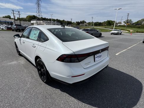 New 2026 Honda Accord SE image 7