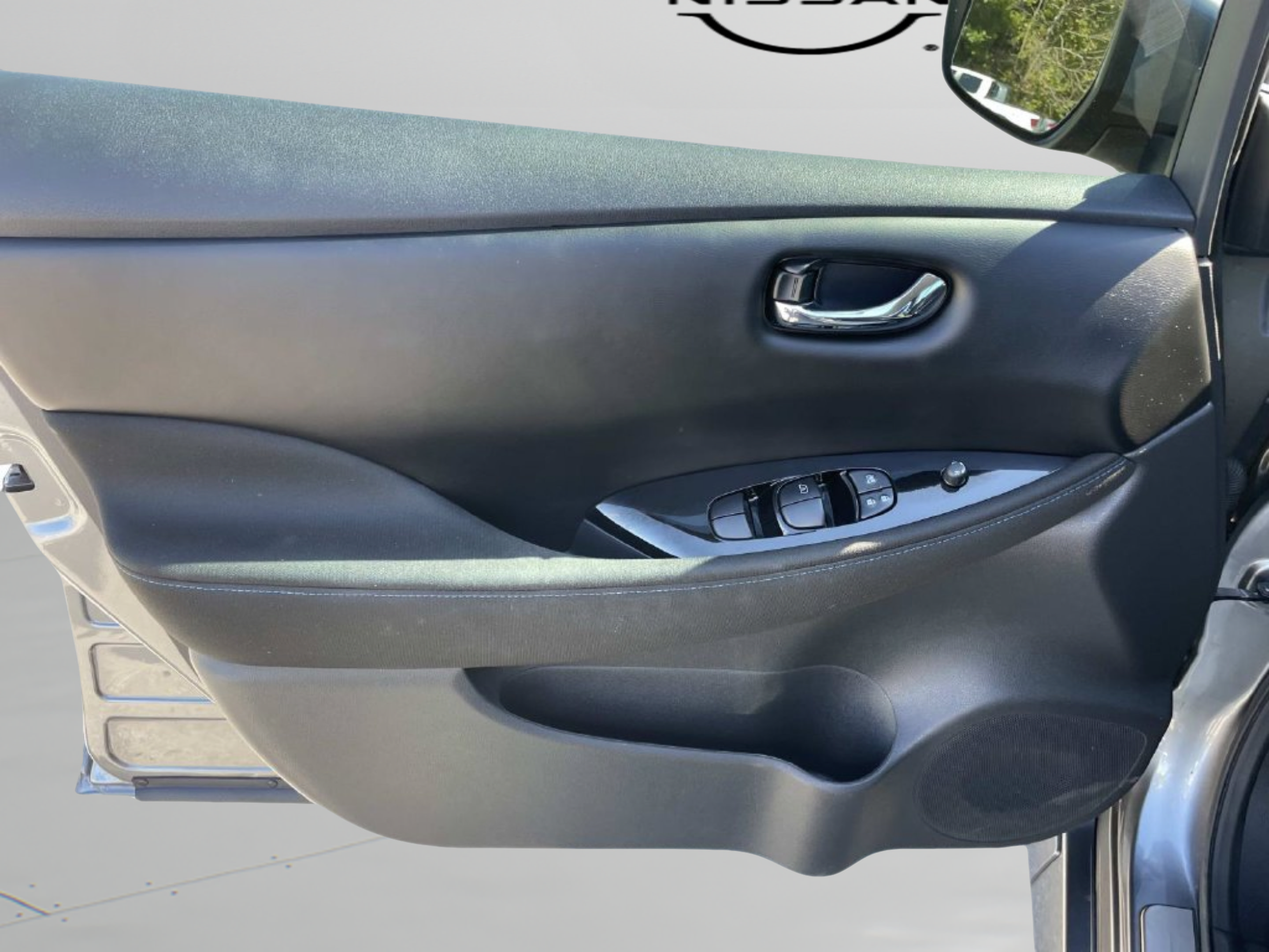Used 2023 Nissan Leaf SV Plus FWD image 23