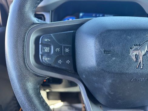 Certified 2023 Ford Bronco Badlands w/ Sasquatch Package image 30