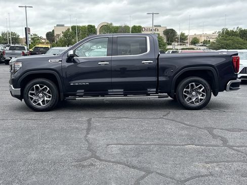 Used 2025 GMC Sierra 1500 SLT w/ SLT Premium Plus Package AWD/4WD image 13