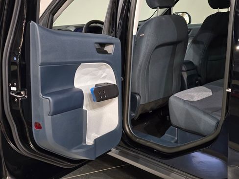 New 2025 Ford Maverick XLT w/ XLT Luxury Package image 34