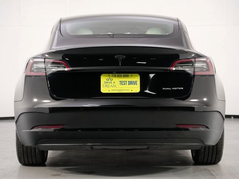 Used 2021 Tesla Model 3 Long Range image 11