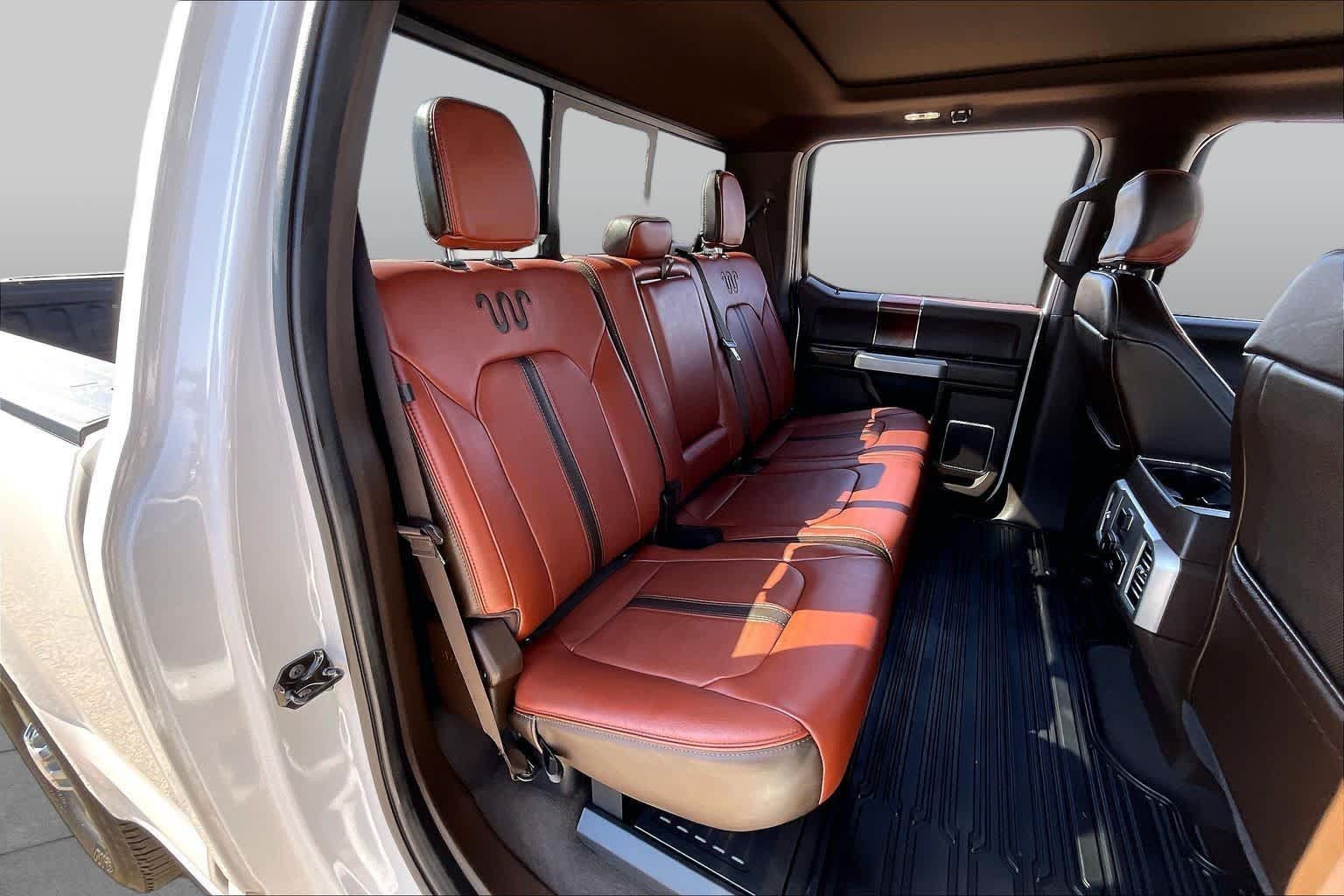 Used 2019 Ford F350 King Ranch w/ King Ranch Ultimate Package AWD/4WD image 20
