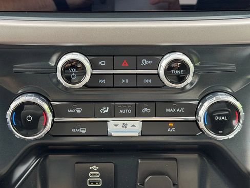 Used 2025 Ford F150 XLT w/ Equipment Group 301A Standard AWD/4WD image 15