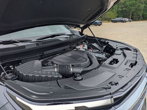 New 2026 Chevrolet Traverse LT FWD image 37