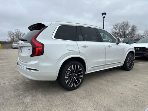 New 2026 Volvo XC90 B6 Plus w/ Protection Package Premier image 7