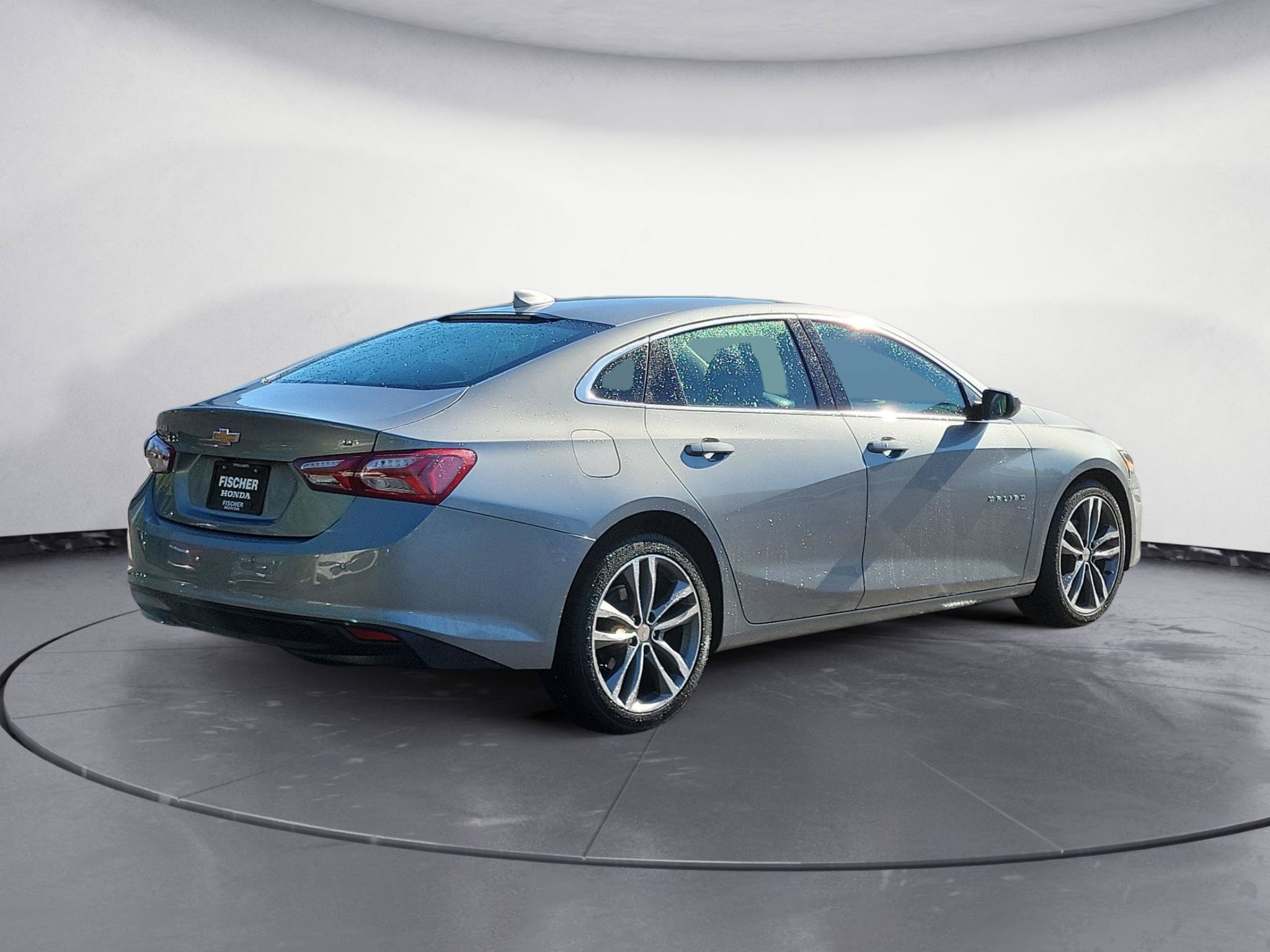 Used 2024 Chevrolet Malibu LT FWD image 3