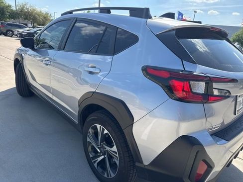 Certified 2024 Subaru Crosstrek 2.0i Premium image 4