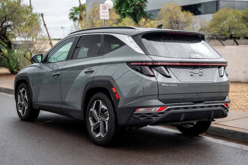 Used 2024 Hyundai Tucson SEL w/ Convenience Package FWD image 3