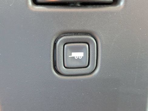 Used 2025 GMC Savana 2500 w/ Driver Convenience Package RWD image 22
