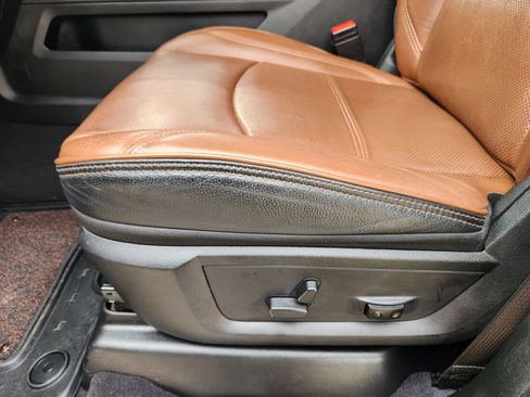 Used 2022 RAM 3500 Limited image 21