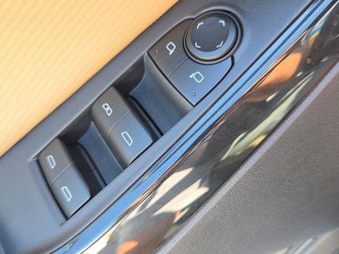 New 2026 Chevrolet Equinox ACTIV image 15