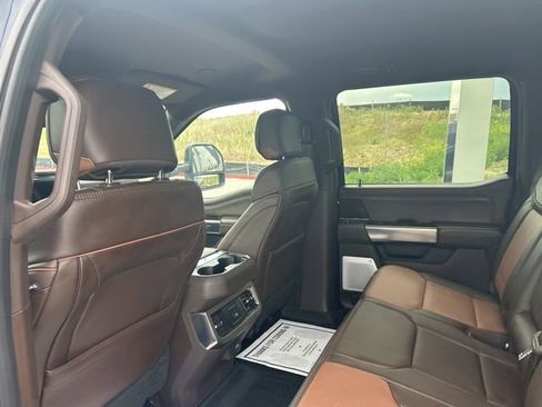 Used 2025 Ford F350 King Ranch w/ FX4 Off-Road Package AWD/4WD image 11
