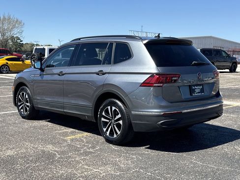 Used 2022 Volkswagen Tiguan S image 7