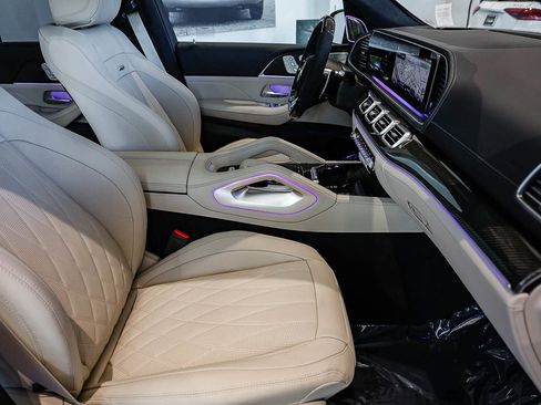 New 2026 Mercedes-Benz GLS 63 AMG 4MATIC image 16