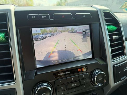 Used 2020 Ford F350 Lariat w/ Lariat Ultimate Package AWD/4WD image 26