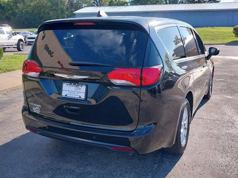 New 2026 Chrysler Voyager LX image 10