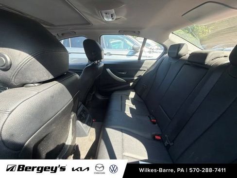 Used 2014 BMW 320i xDrive Sedan AWD/4WD image 6
