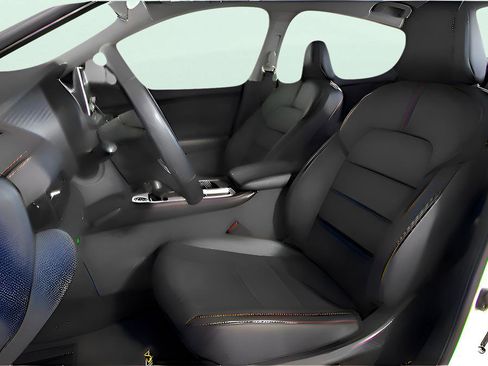 Used 2024 Nissan Sentra SR w/ SR Premium Package FWD image 12