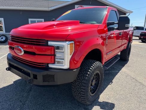 Used 2019 Ford F350 XLT w/ XLT Value Package AWD/4WD image 9