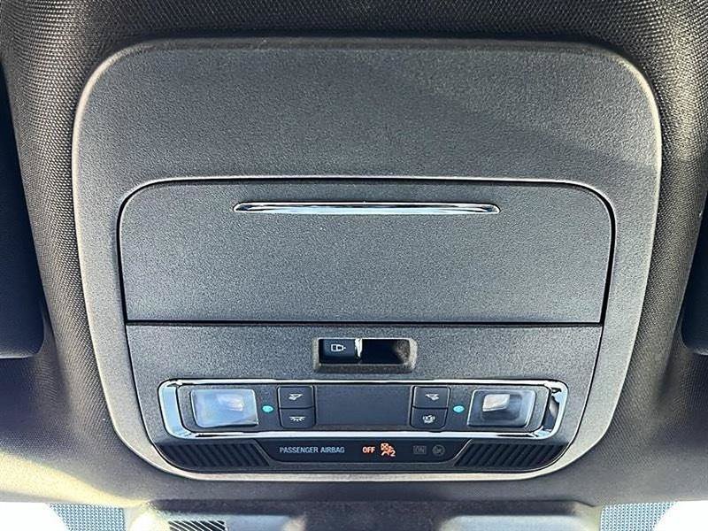 Used 2025 Ford F150 Lariat w/ Equipment Group 502A High AWD/4WD image 40