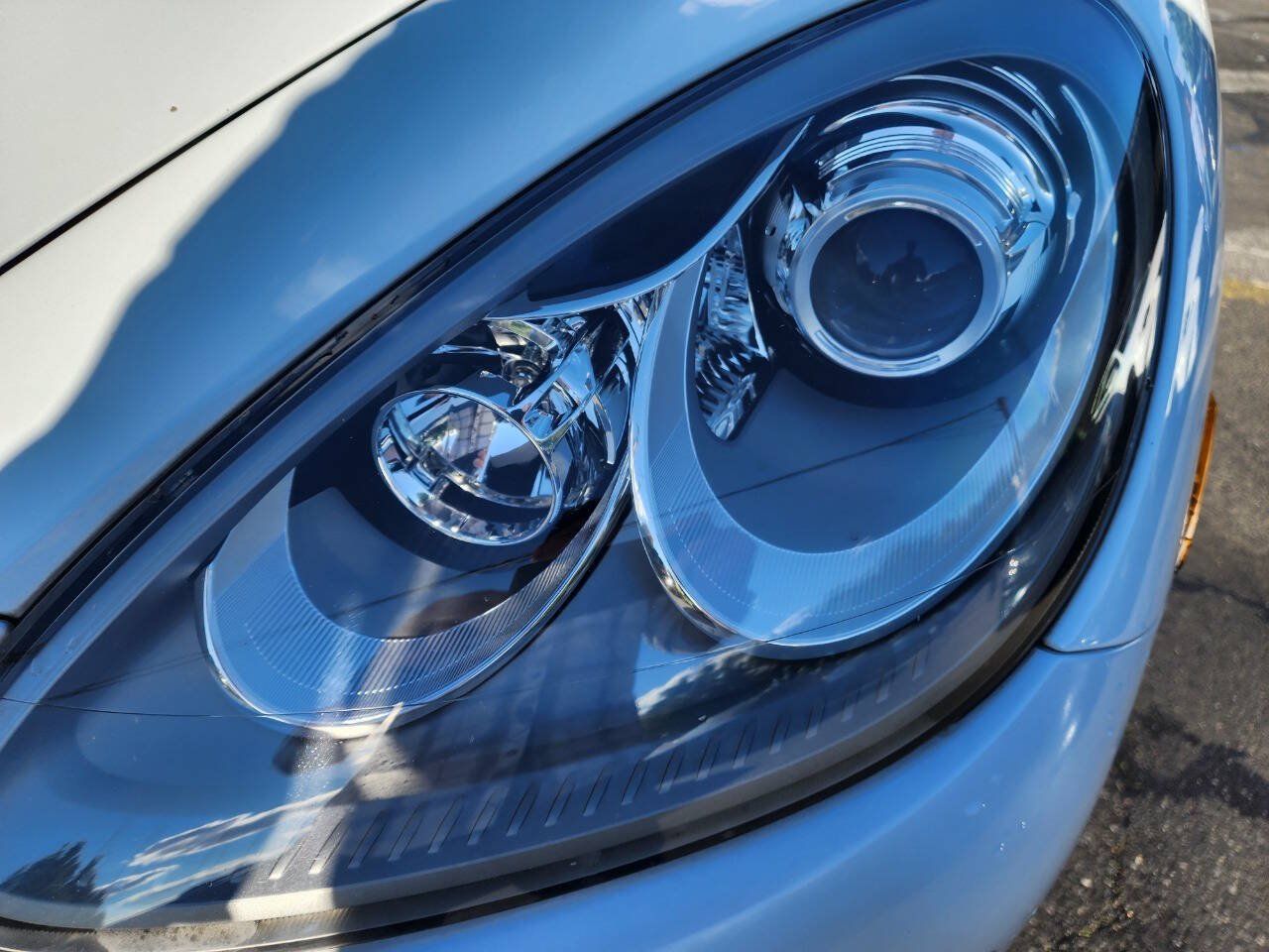 Used 2014 Porsche Cayenne Platinum Edition AWD/4WD image 9