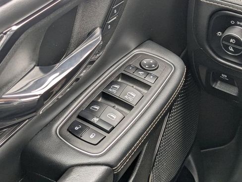 Used 2024 RAM 1500 Limited AWD/4WD image 22
