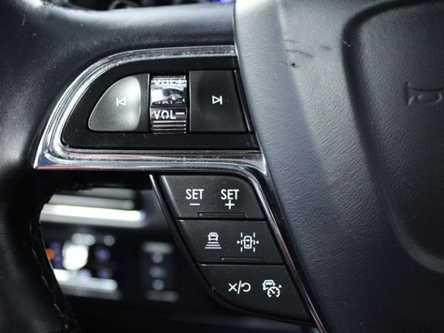 Used 2023 Lincoln Navigator L Reserve w/ Equipment Group 201A image 21