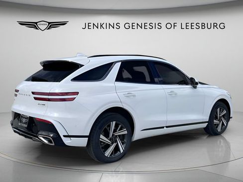 Used 2026 Genesis GV70 3.5T Sport Advanced AWD/4WD image 3