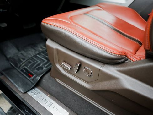 Used 2022 Ford F250 King Ranch w/ King Ranch Ultimate Package image 13