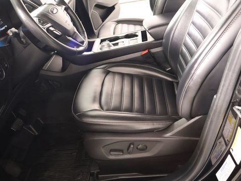 Used 2024 Ford Edge SEL w/ Convenience Package AWD/4WD image 11