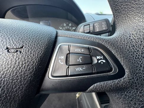 Used 2022 Ford EcoSport S AWD/4WD image 12